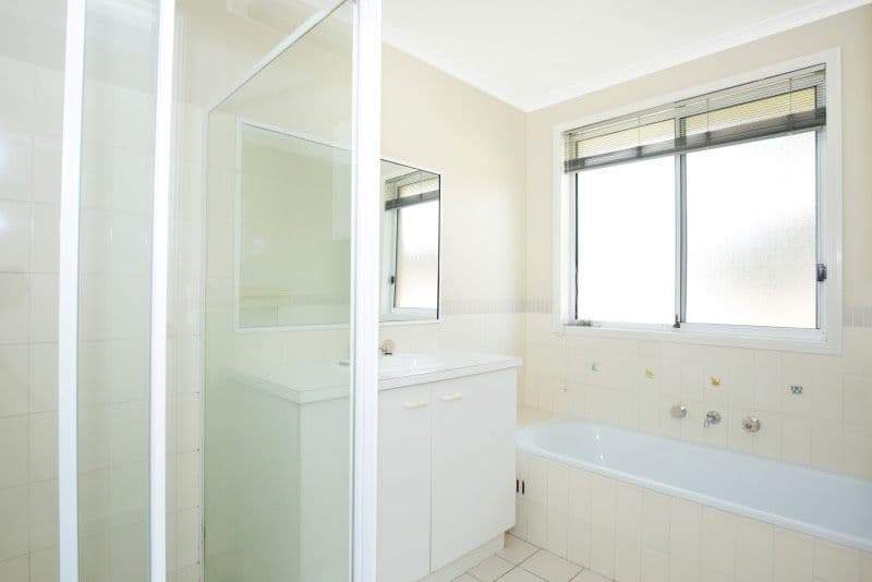 8 Elderberry Avenue, Worrigee - Thumbnail 8