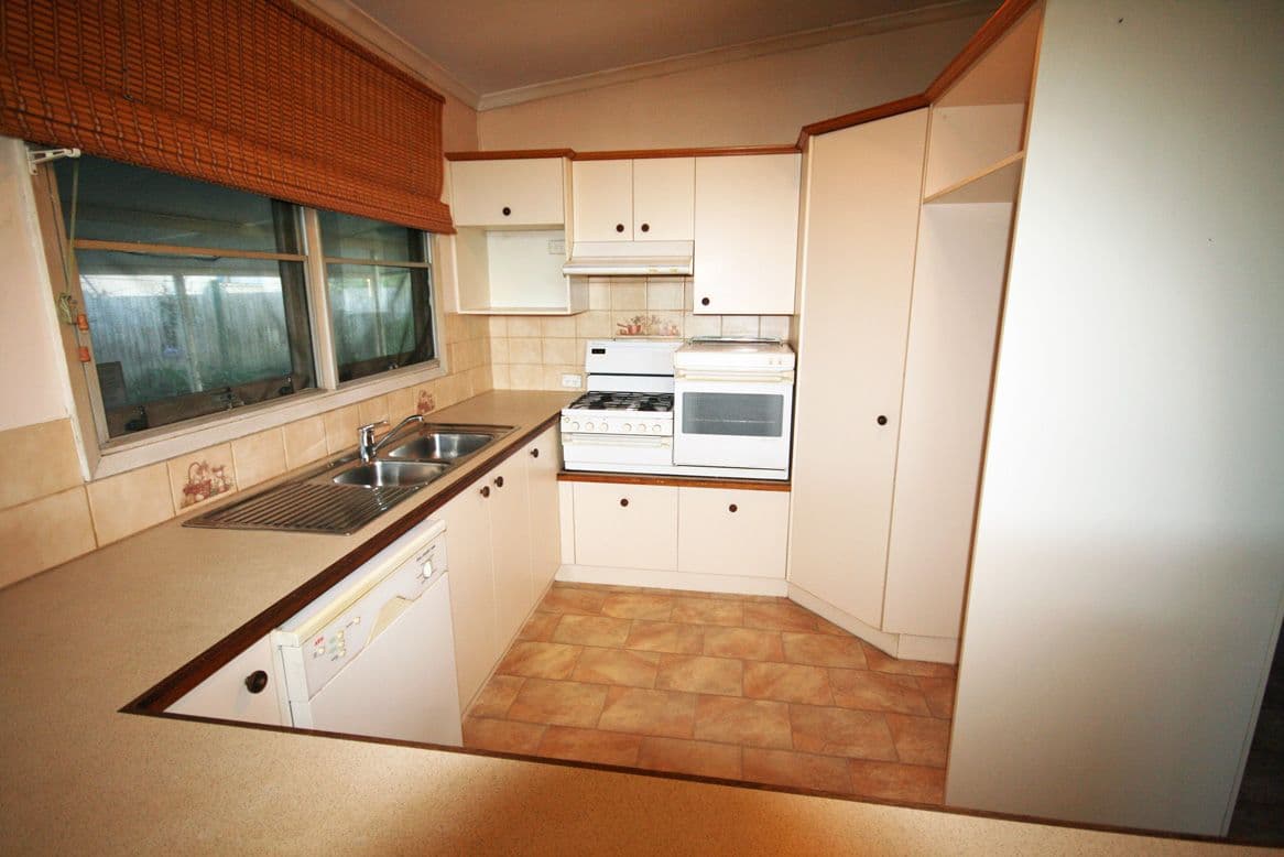 64 Fairland Street, MOUNT GRAVATT EAST QLD 4122, Mount Gravatt East - Thumbnail 2