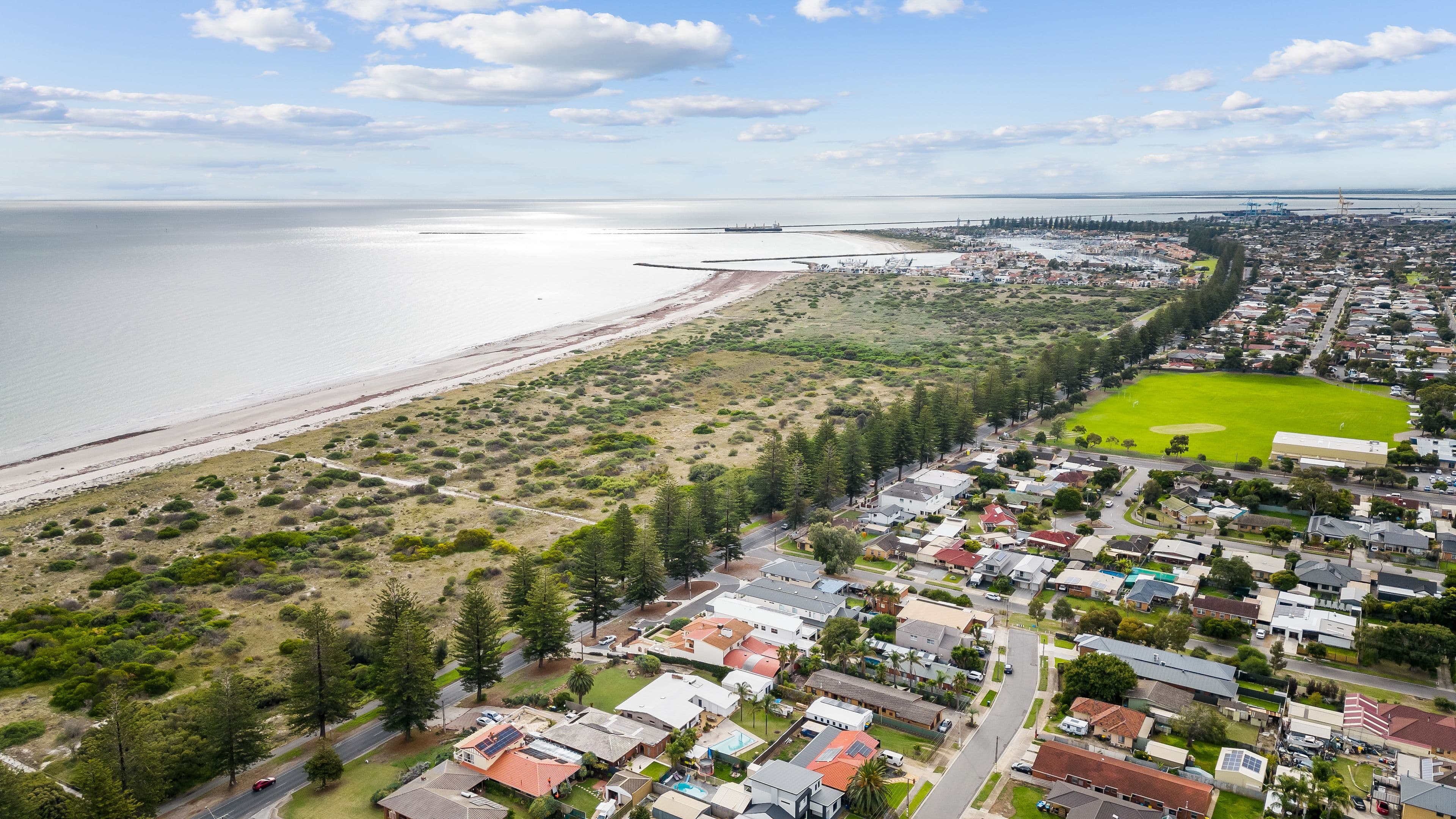 322 Lady Gowrie Drive, Taperoo SA 5017, Taperoo - Thumbnail 3