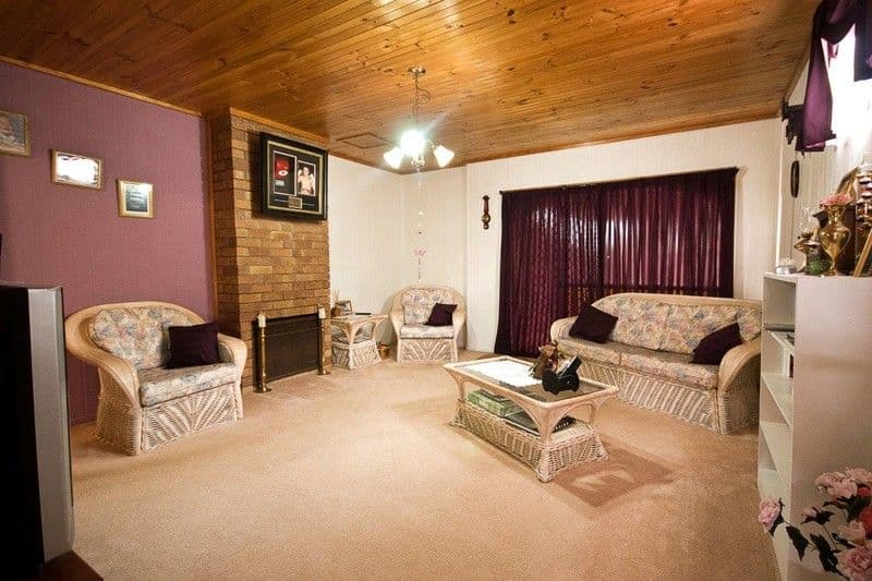 2 Jondaryan Street, NEWTOWN QLD 4350, Newtown - Thumbnail 2