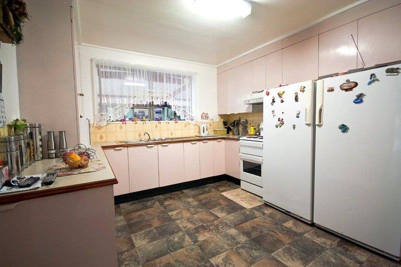 2 Jondaryan Street, NEWTOWN QLD 4350, Newtown - Thumbnail 6