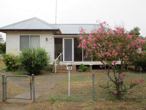 17 Wilga Street, Coonamble - Image 1