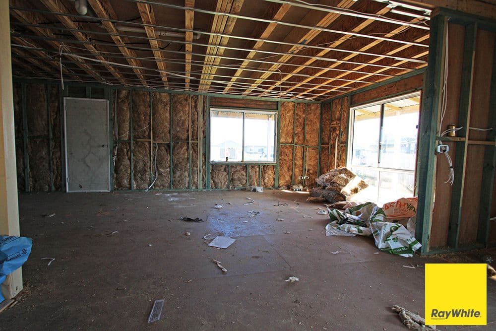 5 Carnell Close, Bungendore - Thumbnail 4