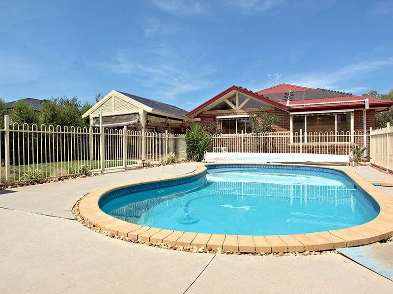 7 John Phelps Court, Seabrook - Thumbnail 2