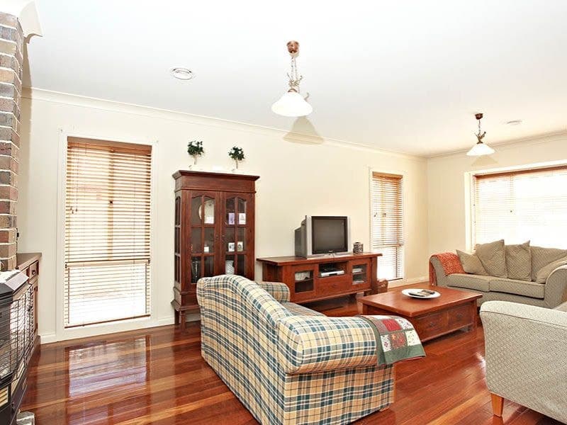 7 John Phelps Court, Seabrook - Thumbnail 3