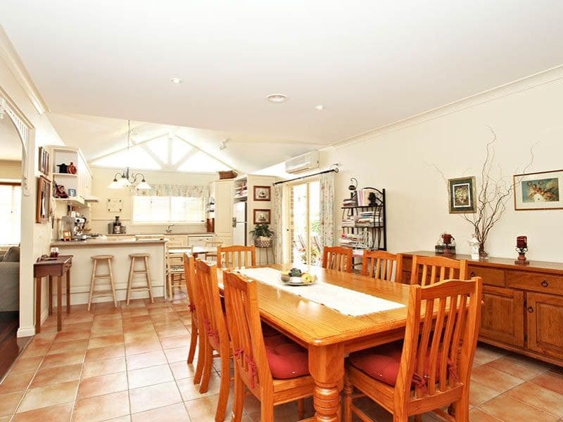 7 John Phelps Court, Seabrook - Thumbnail 6