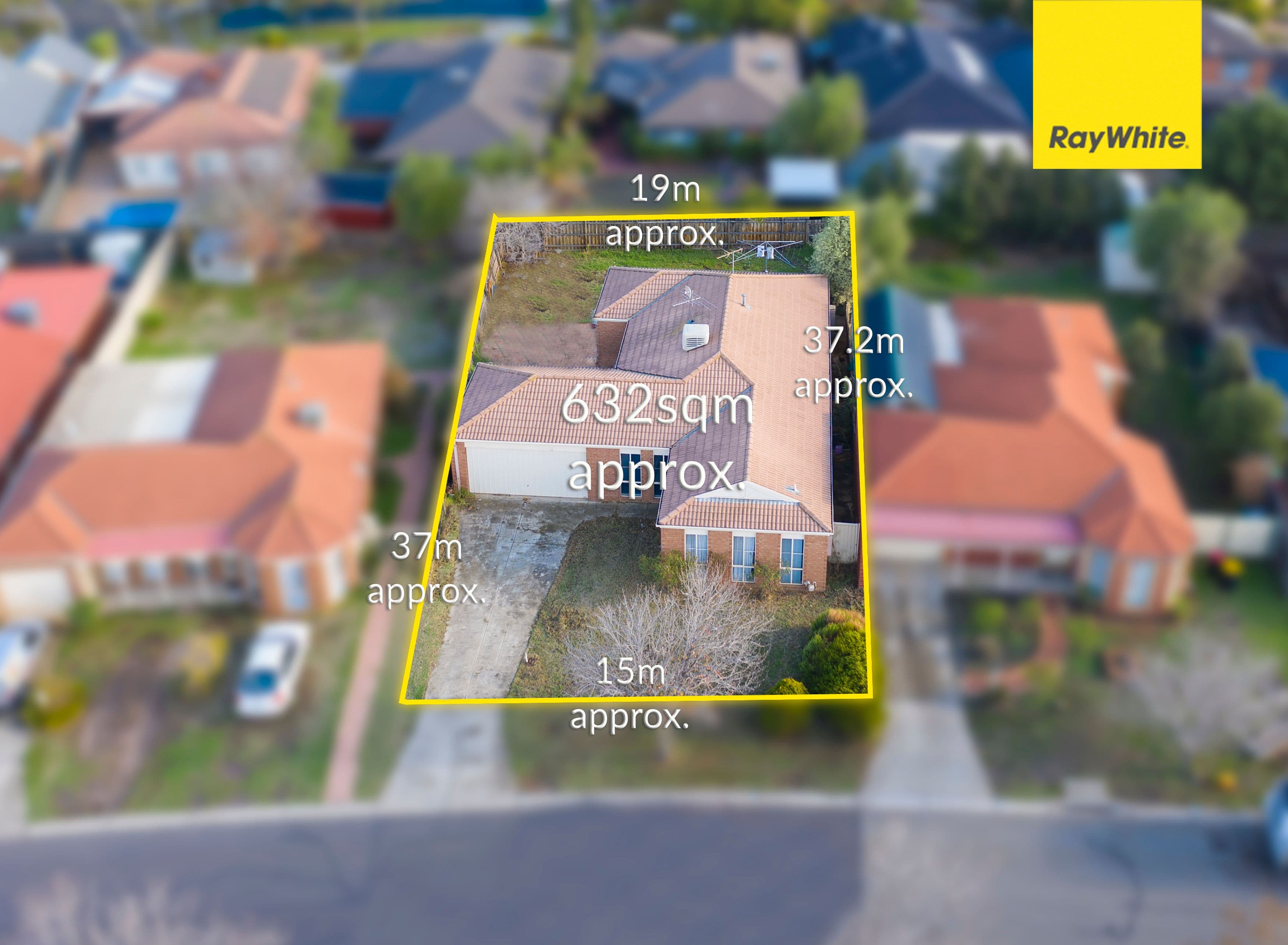 13 Sainsbury Avenue, Hillside VIC 3037, Hillside - Thumbnail 3