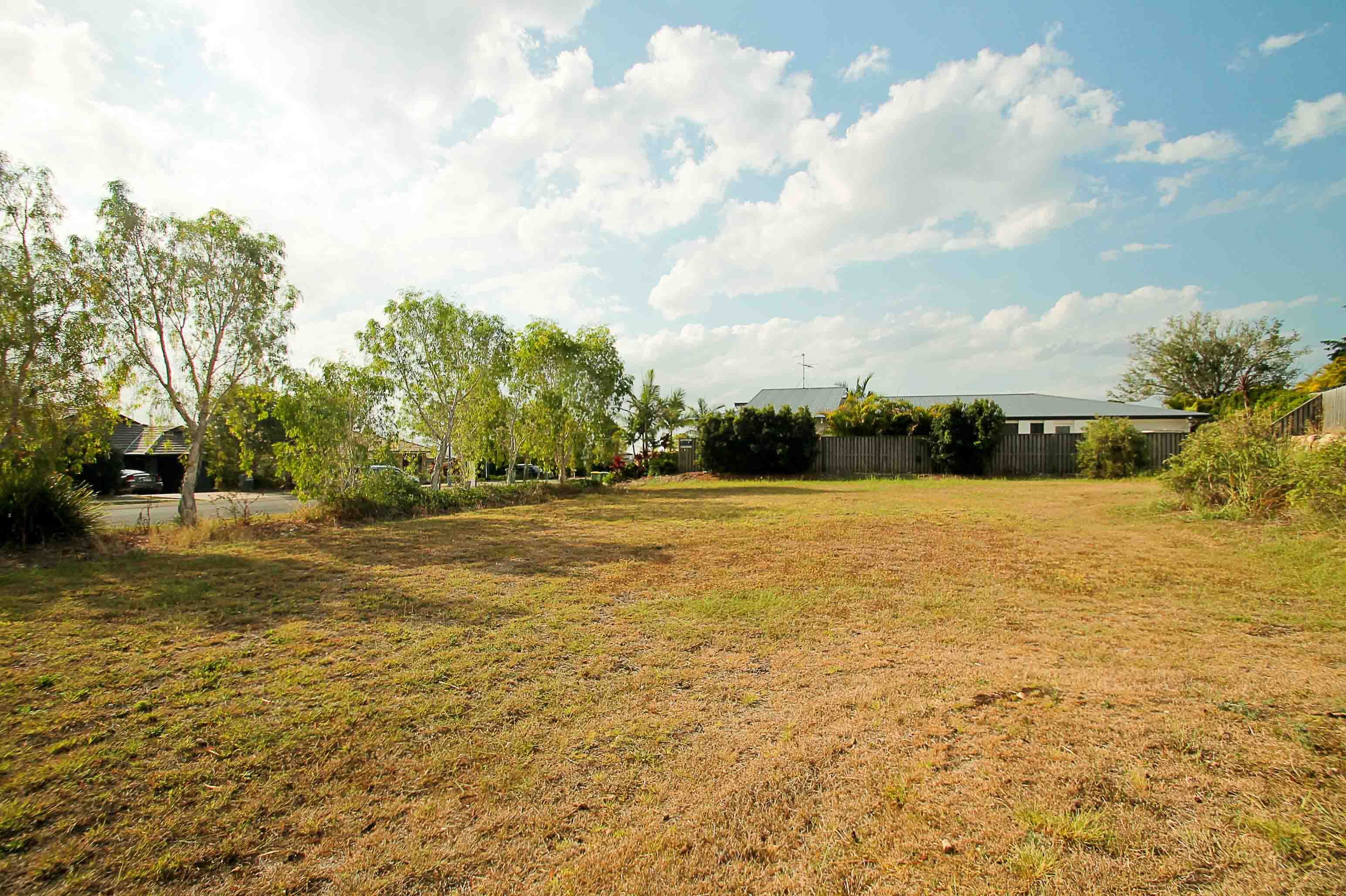 24 Holterman Crescent, REDBANK PLAINS QLD 4301, Redbank Plains - Thumbnail 6