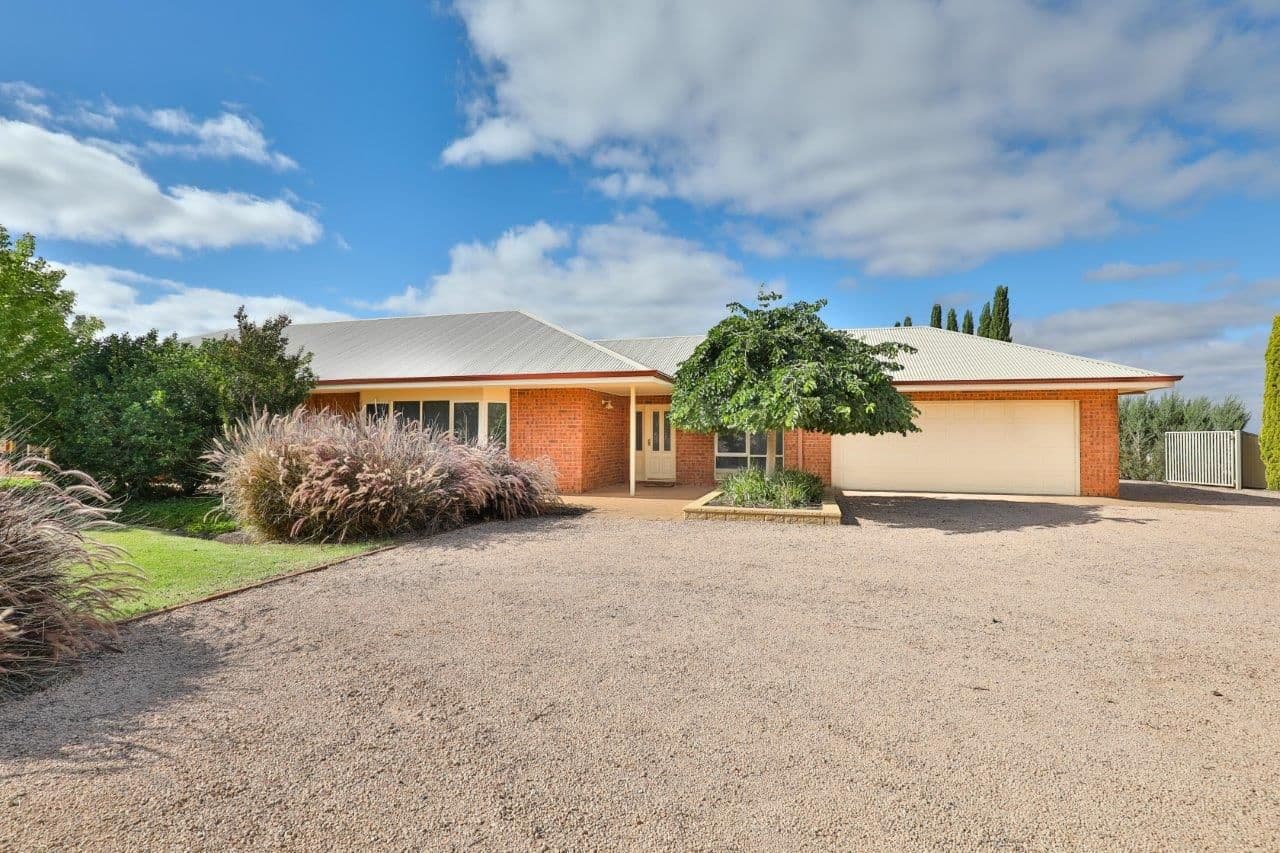 144 Fifth Street, Nichols Point VIC 3501, Nichols Point - Image 1