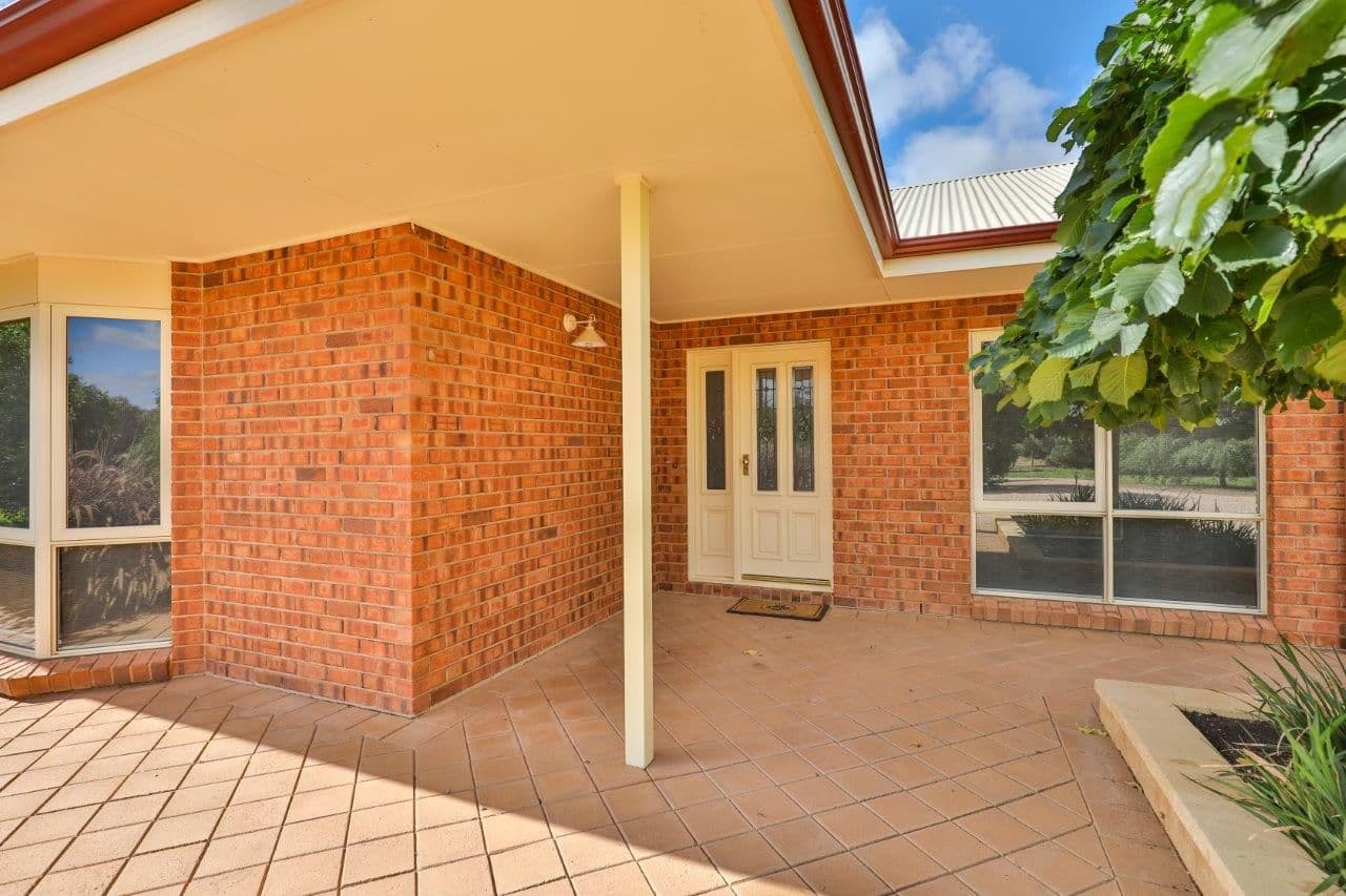 144 Fifth Street, Nichols Point VIC 3501, Nichols Point - Thumbnail 3