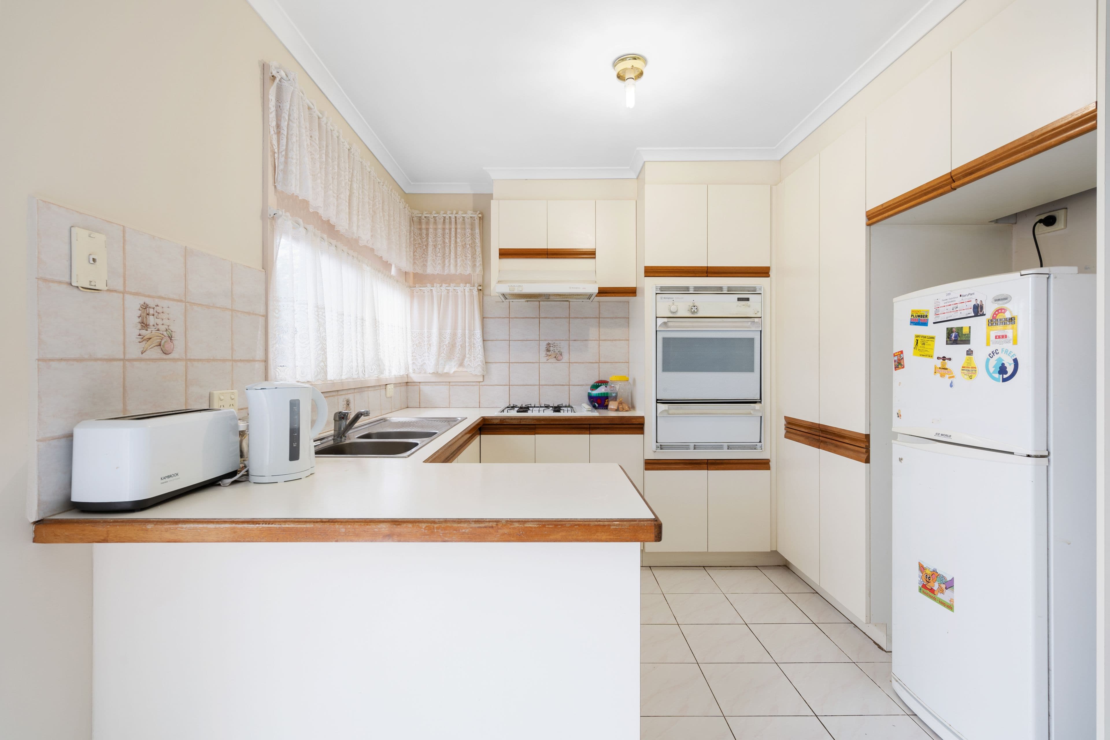 9 Bradley Drive, Mill Park VIC 3082, Mill Park - Thumbnail 2