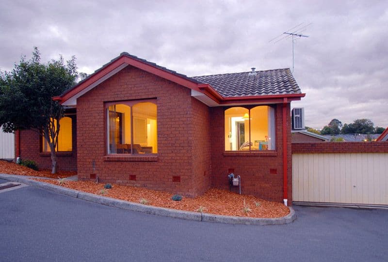 12 Hamilton Crescent, DONCASTER EAST VIC 3109, Doncaster East - Thumbnail 5