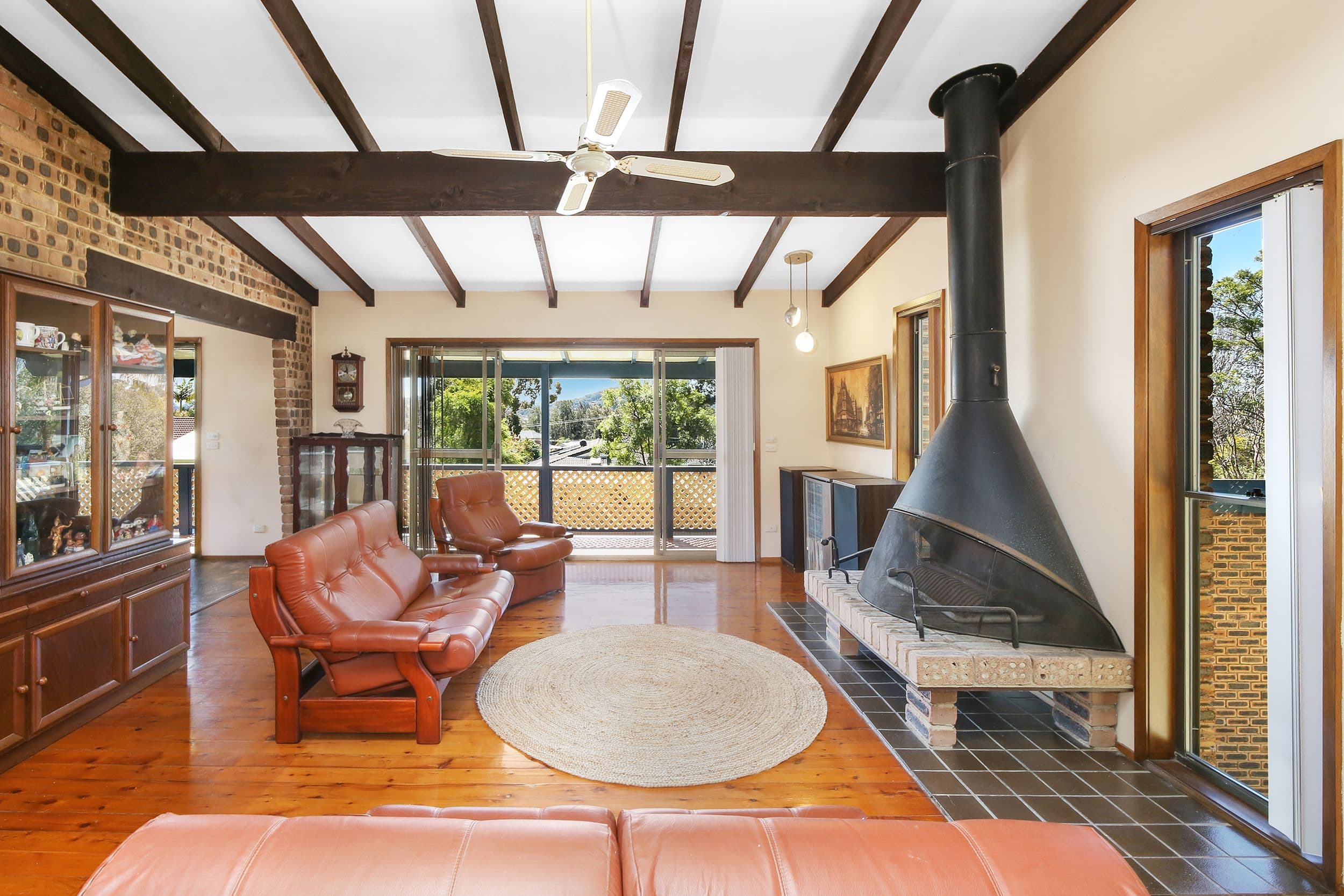31 Hillcrest Road, Empire Bay - Thumbnail 2