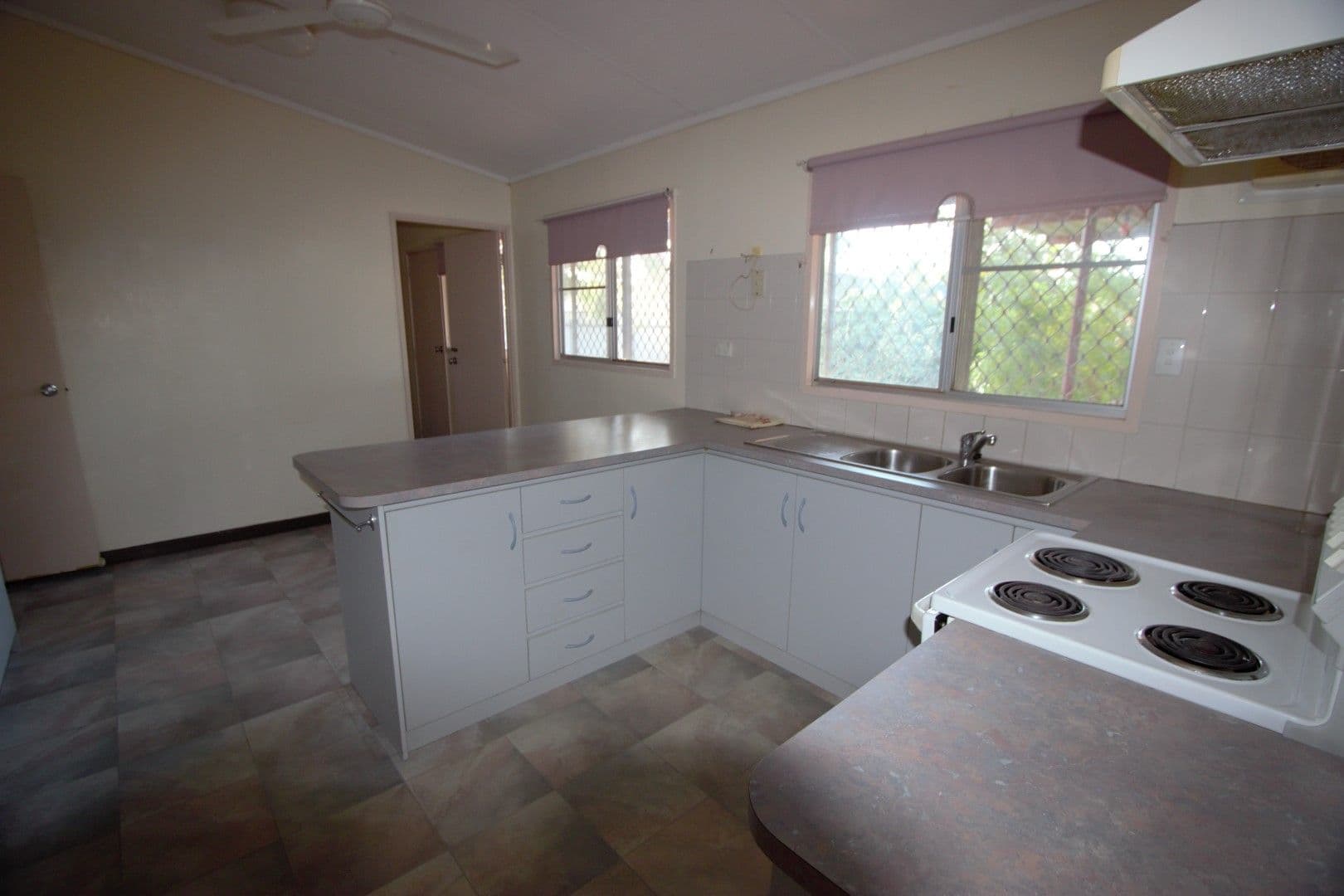 16 Clarkson Way, Bulgarra WA 6714, Bulgarra - Thumbnail 3