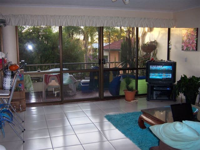 4-6 Hooper Drive, CURRUMBIN QLD 4223, Currumbin - Thumbnail 7