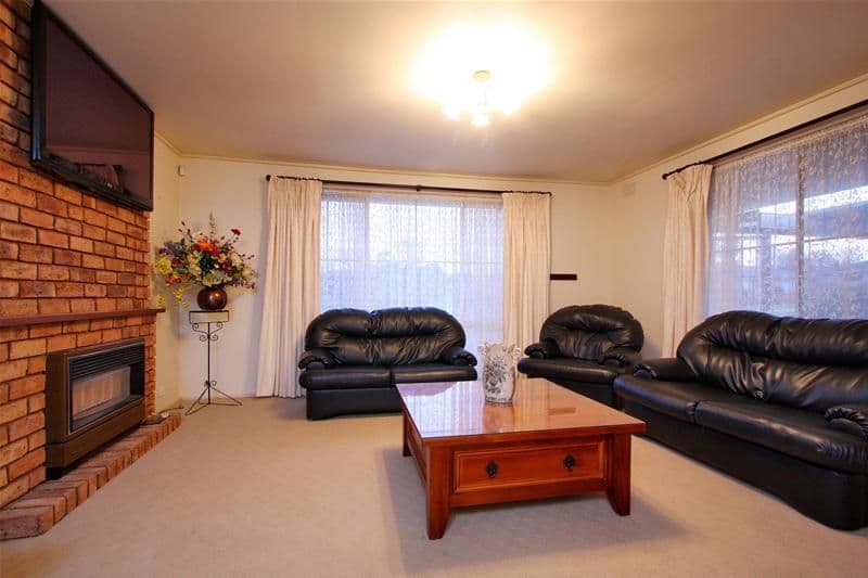 207 Greenwood Drive, BUNDOORA VIC 3083, Bundoora - Image 1