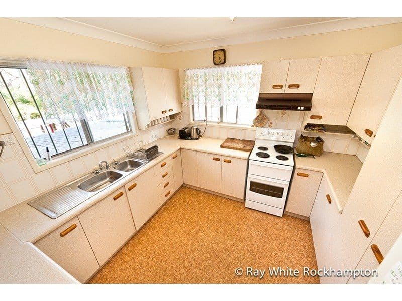 19 Cousins Street, The Range QLD 4700, The Range - Thumbnail 3