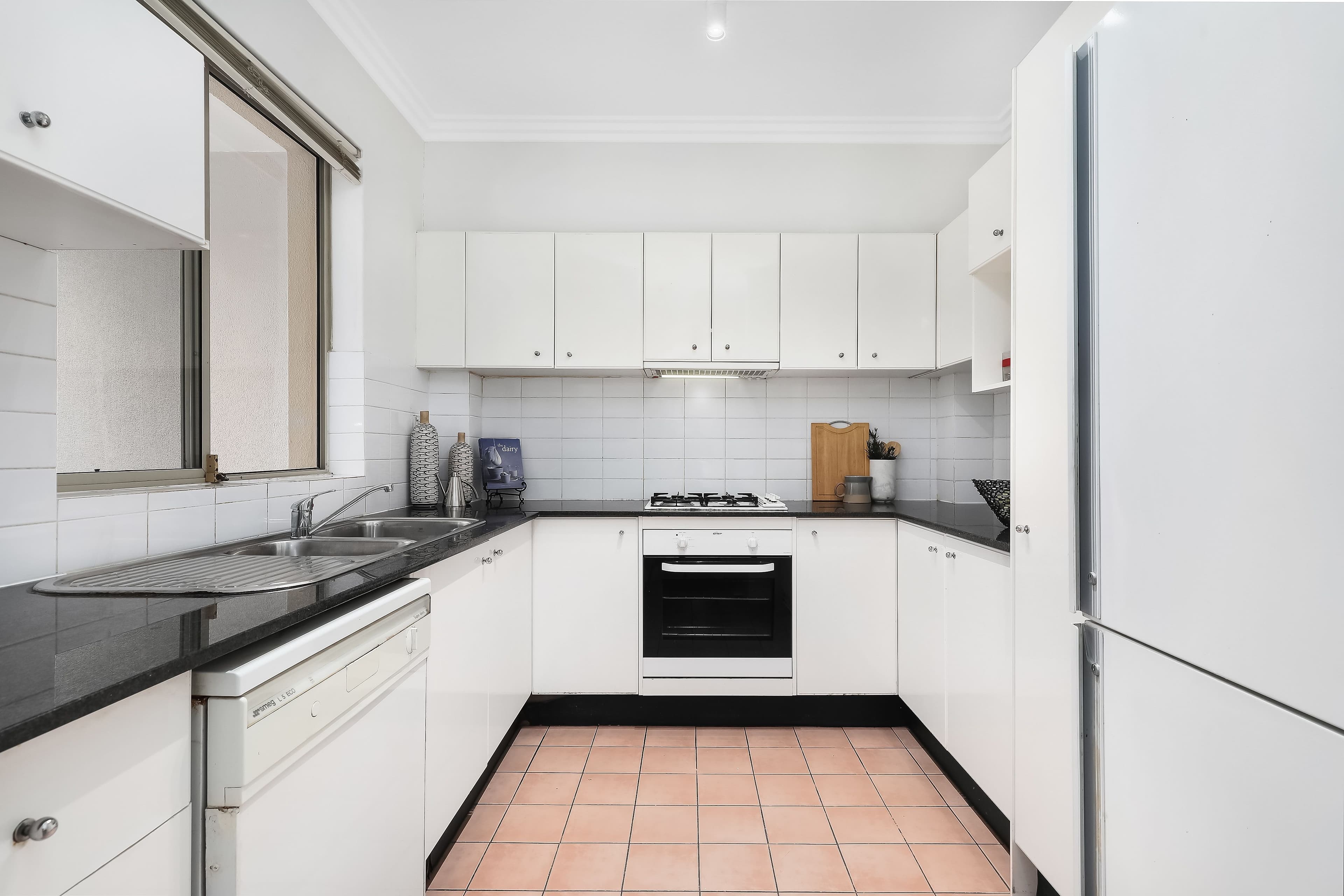 114-116 Brook Street, Coogee NSW 2034, Coogee - Thumbnail 4