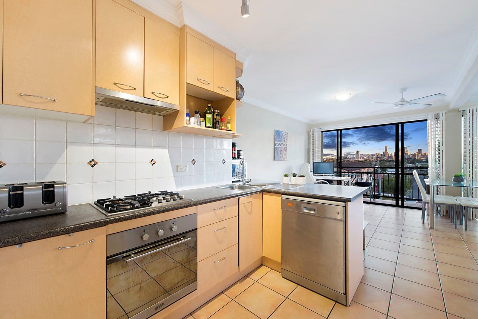 115 Stoneleigh Street, Lutwyche QLD 4030, Lutwyche - Thumbnail 2