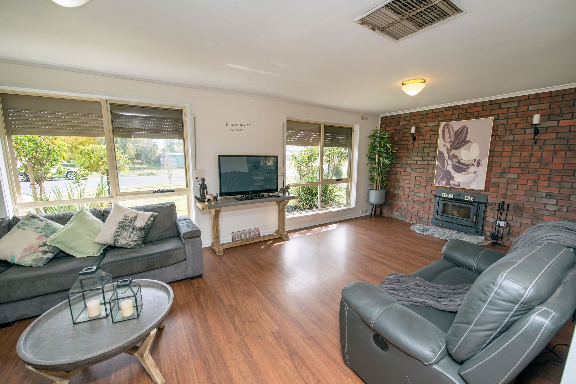 19 Douglas Avenue, Swan Hill VIC 3585, Swan Hill - Thumbnail 3