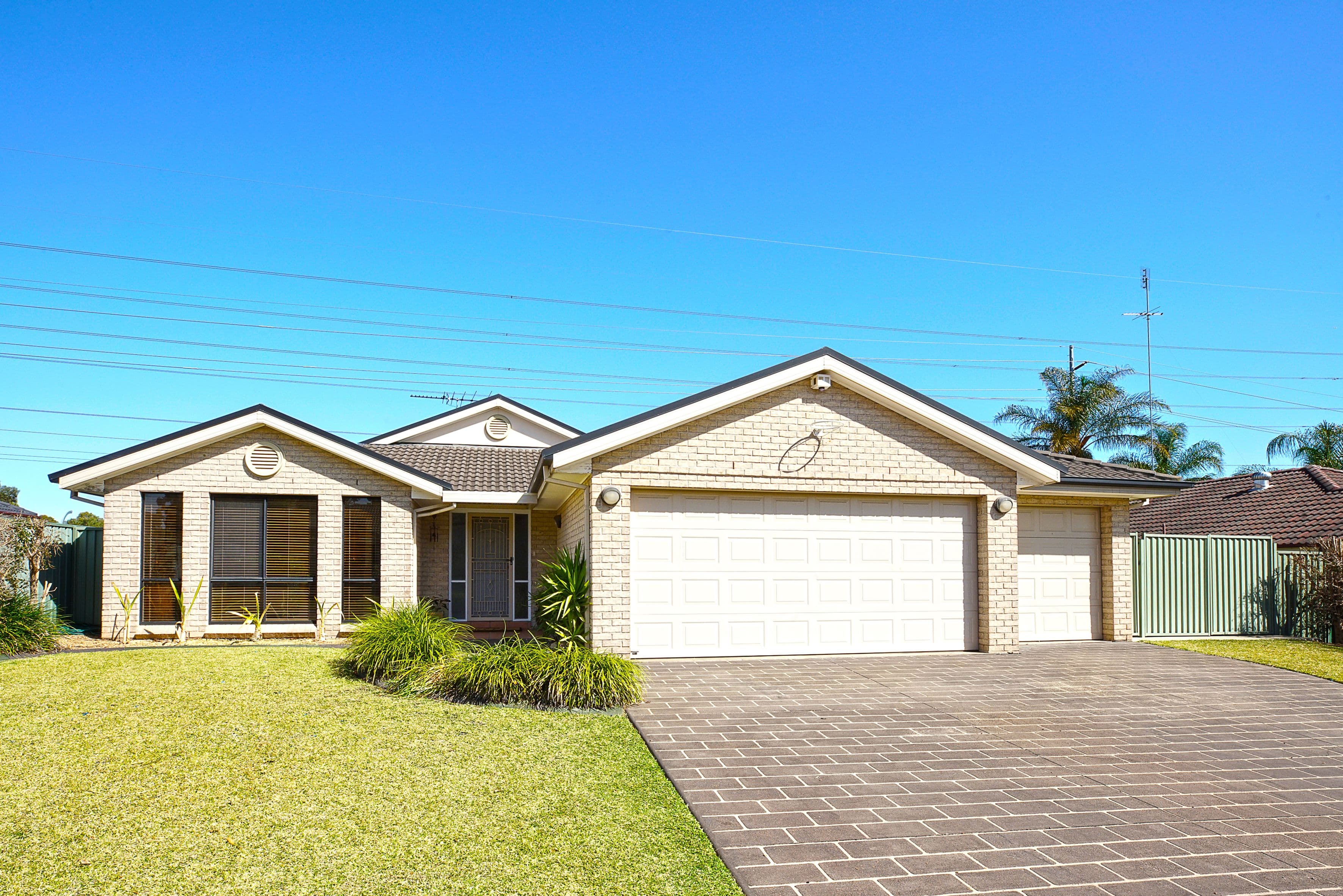 12 Ormonde Close, Glenmore Park - Image 1