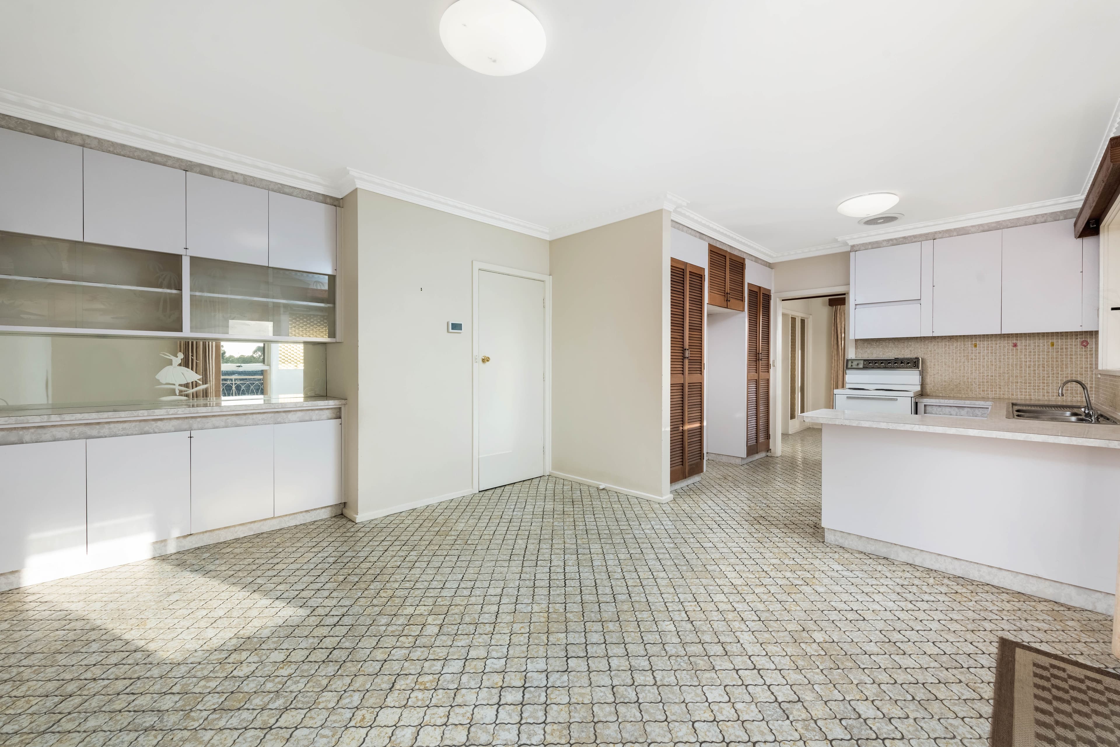 15 Luton Way, Bundoora VIC 3083, Bundoora - Thumbnail 5