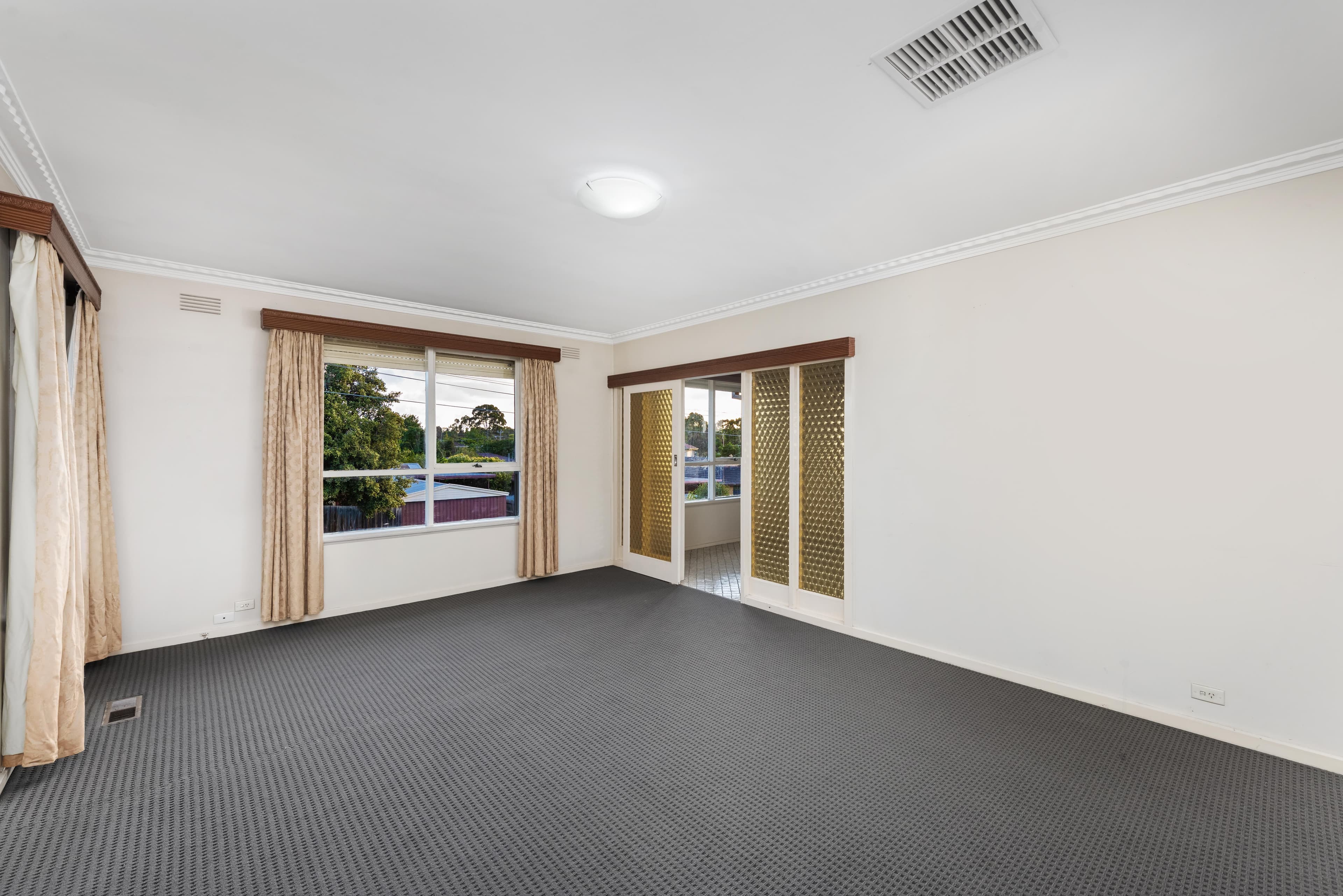 15 Luton Way, Bundoora VIC 3083, Bundoora - Thumbnail 7