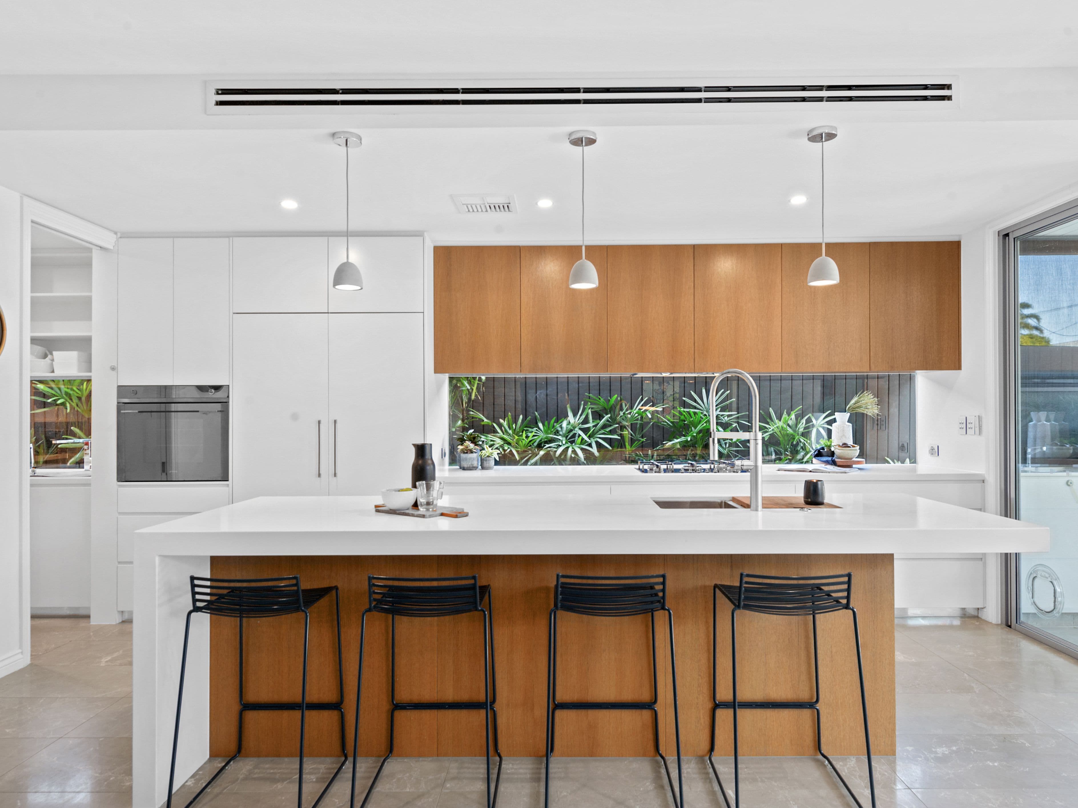 92 Gordon Street, Hawthorne QLD 4171, Hawthorne - Thumbnail 4