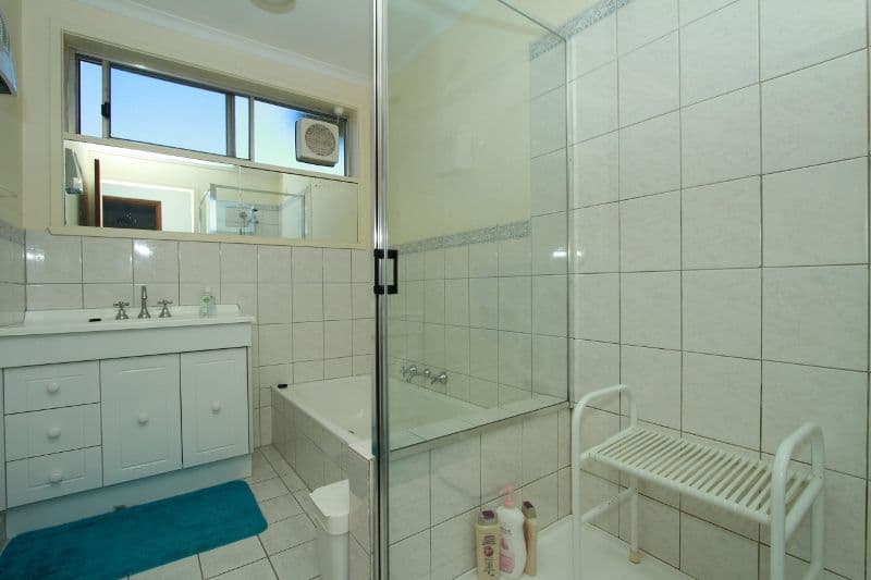 32 Wright Street, HEATHCOTE VIC 3523, Heathcote - Thumbnail 5
