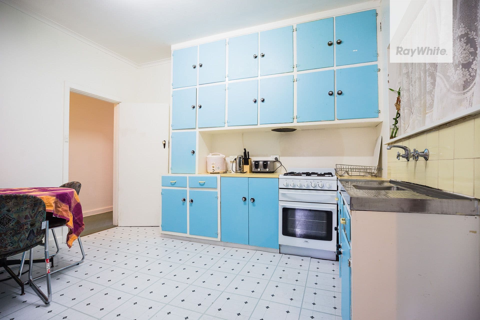 2 Alder Street, Burwood VIC 3125, Burwood - Thumbnail 3