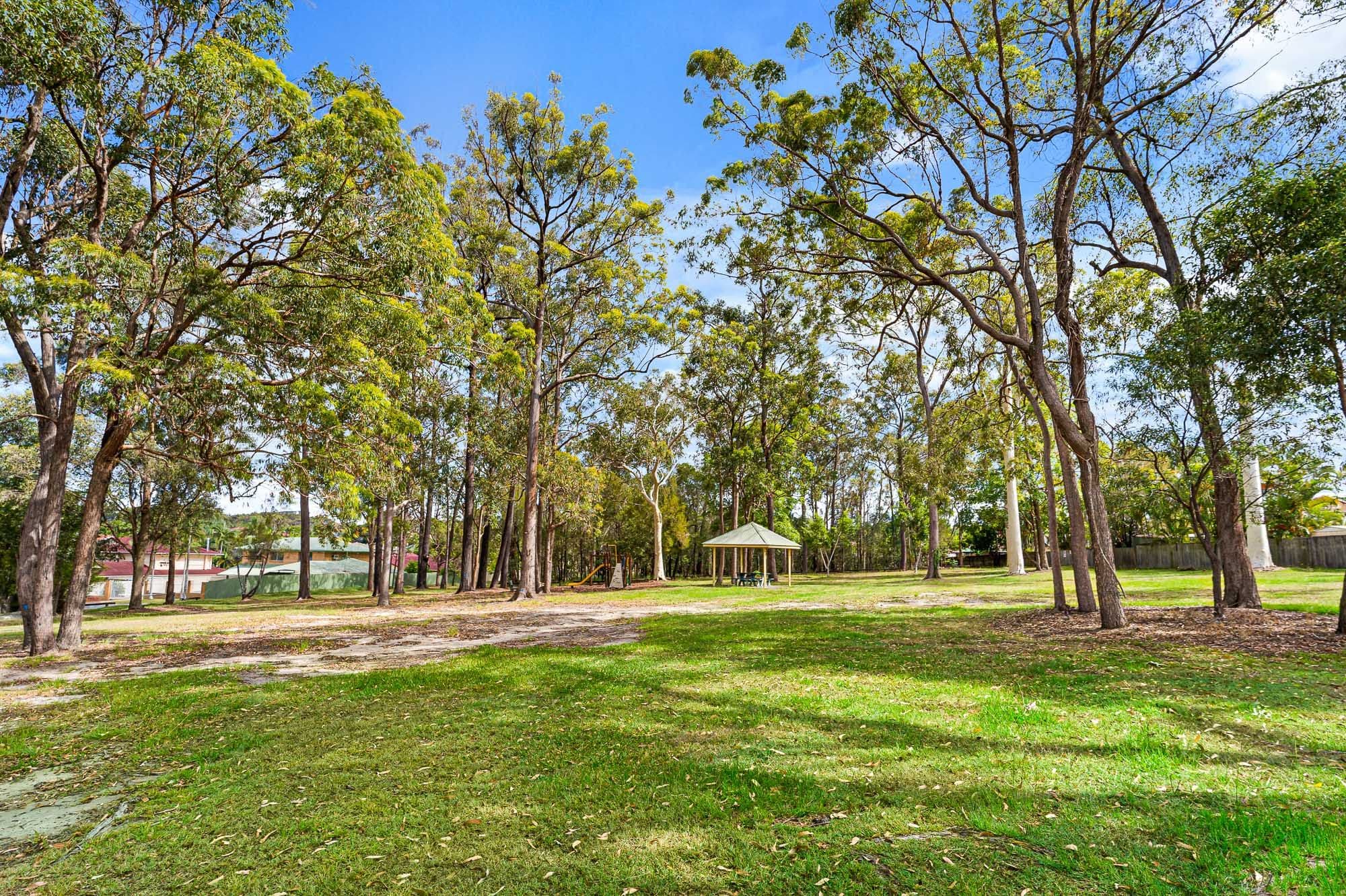 4 Pinecroft Close, Calamvale QLD 4116, Calamvale - Thumbnail 6