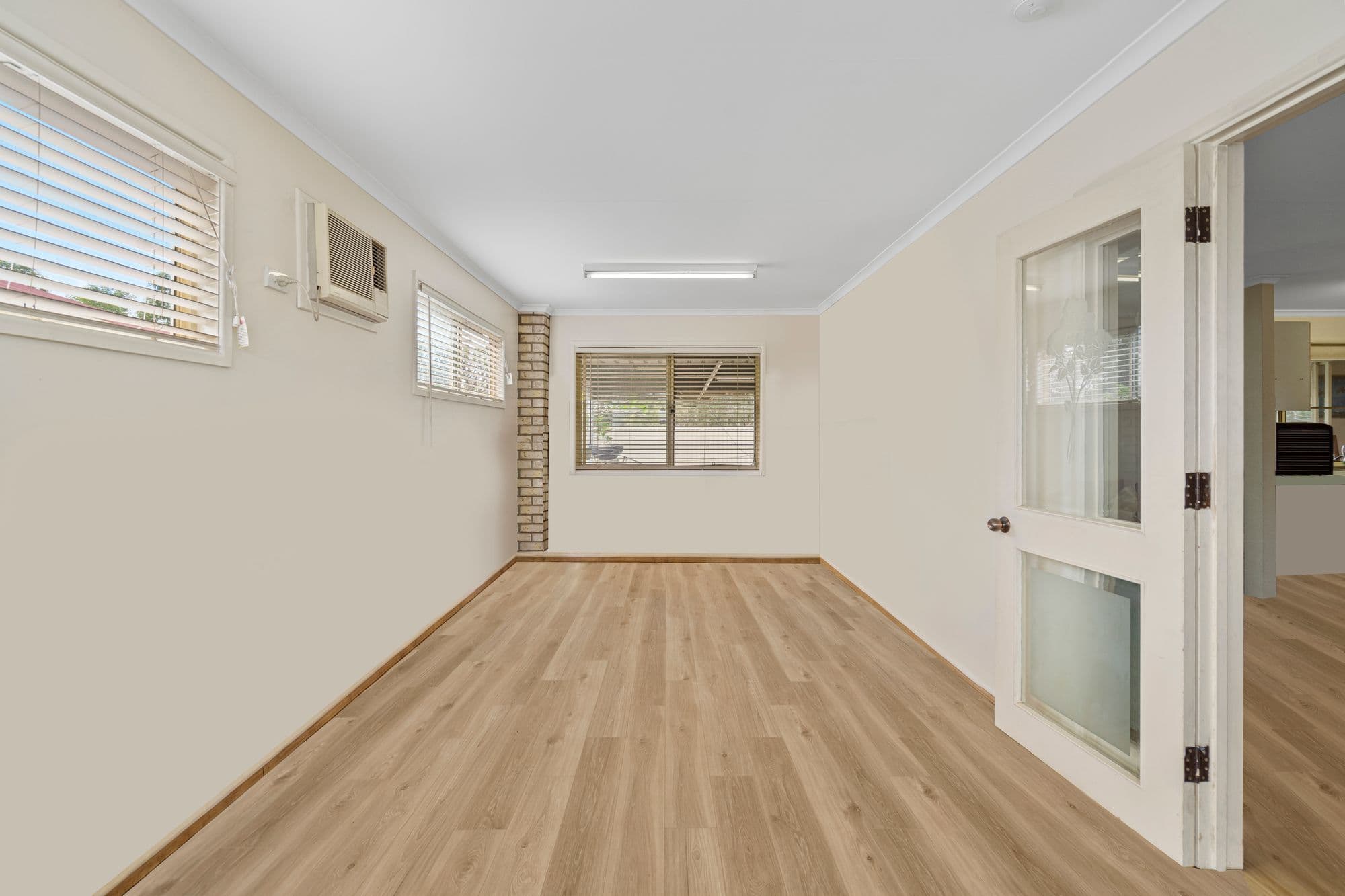 7 Stodtt Court, Meadowbrook QLD 4131, Meadowbrook - Thumbnail 2