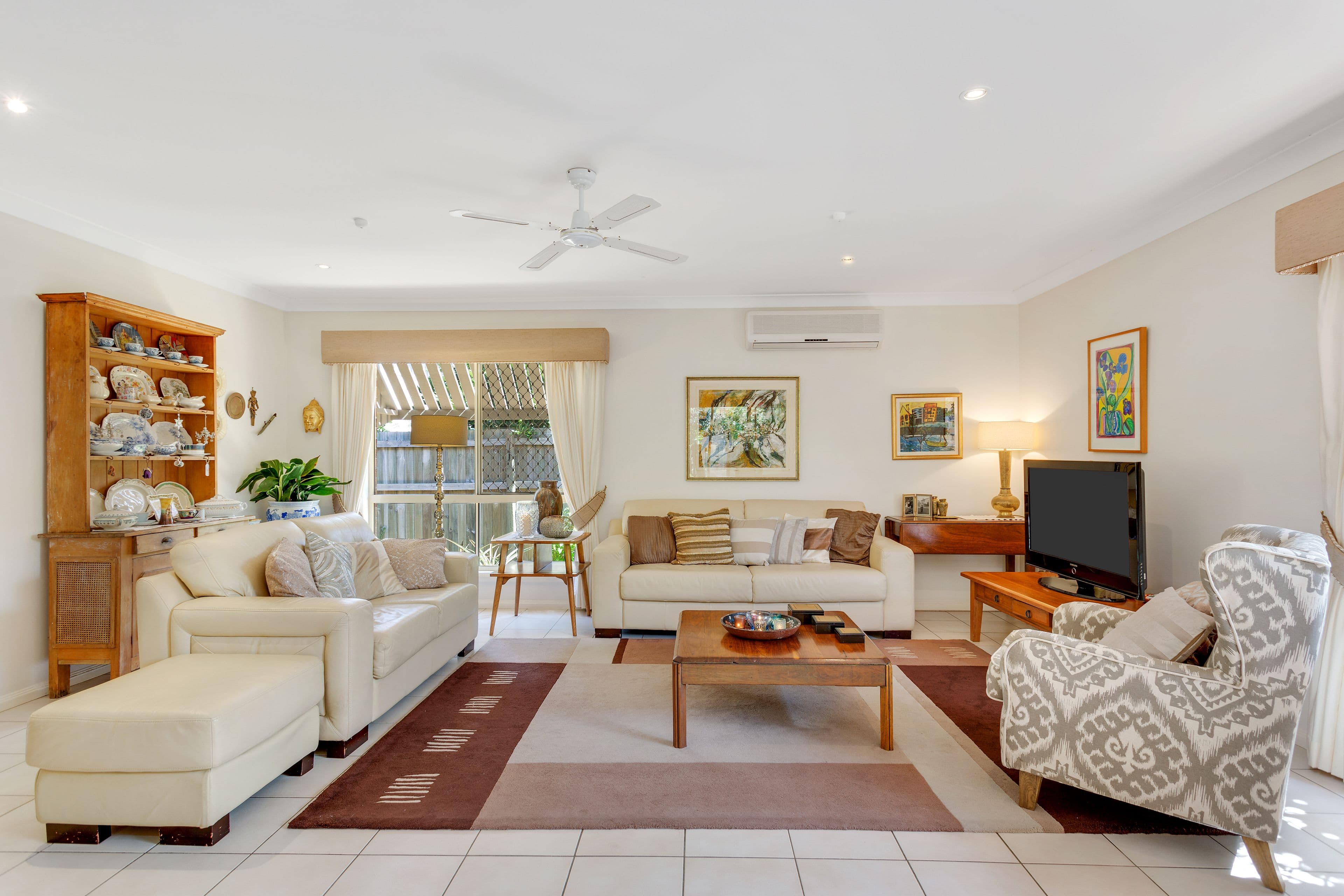 16 Campbell Street, Sorrento QLD 4217, Sorrento - Thumbnail 2