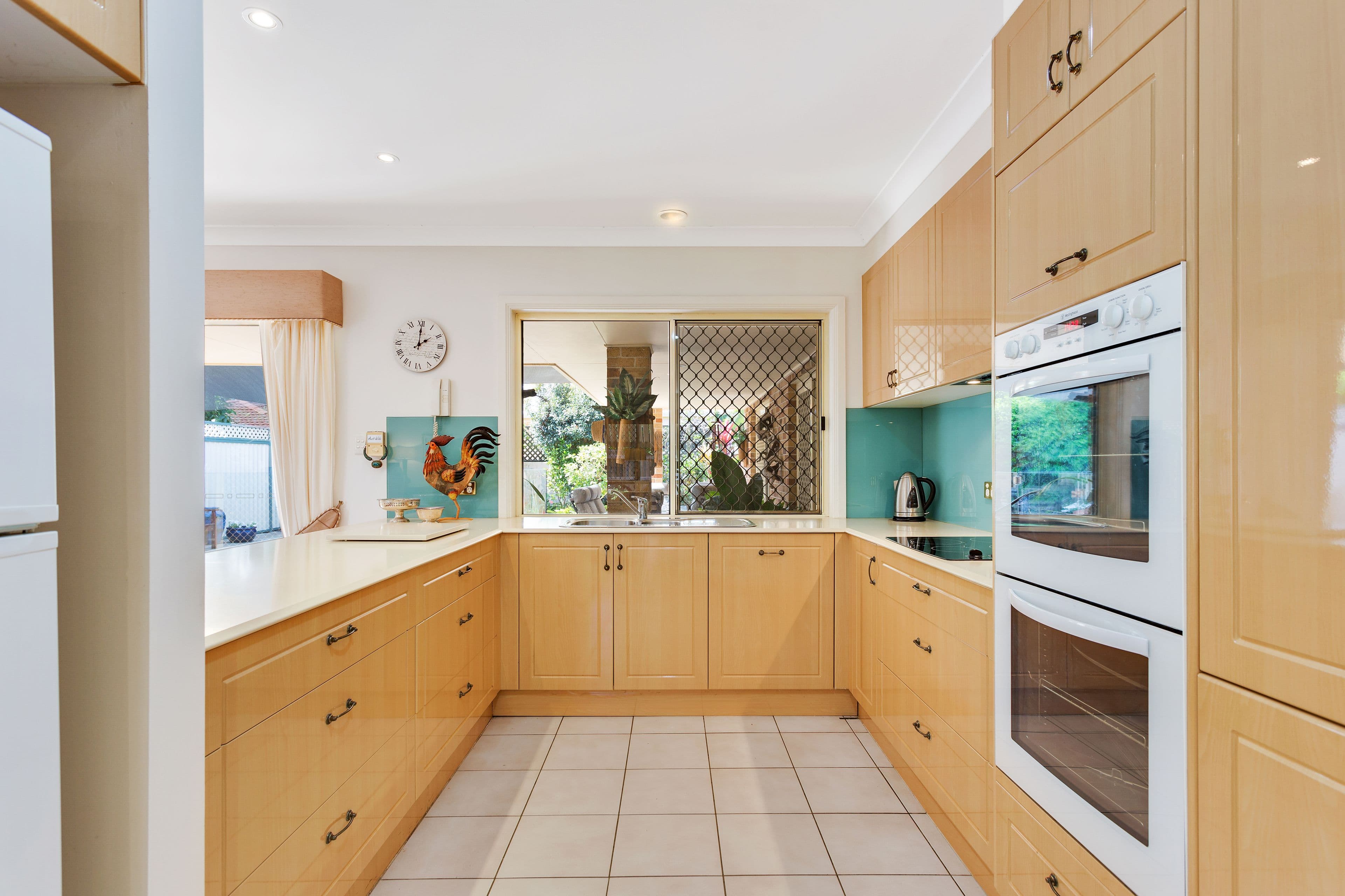16 Campbell Street, Sorrento QLD 4217, Sorrento - Thumbnail 6