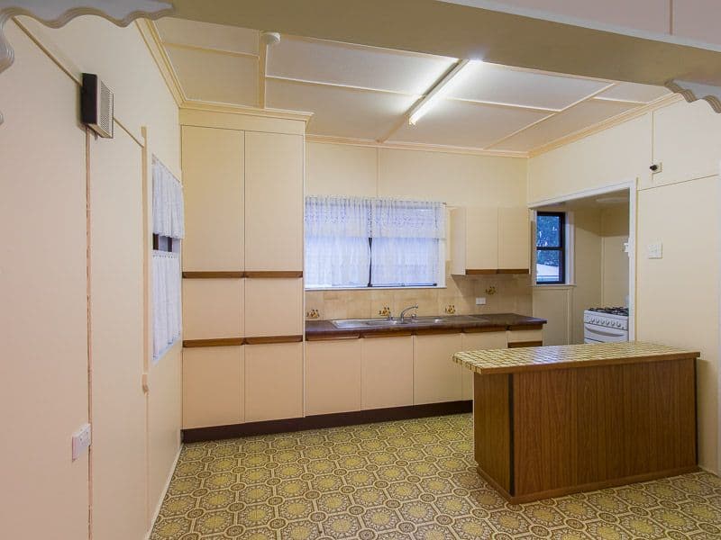23 Childers Street, KEDRON QLD 4031, Kedron - Thumbnail 2