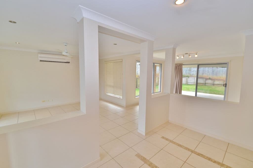 19 Greenview Avenue, Beerwah QLD 4519, Beerwah - Thumbnail 2