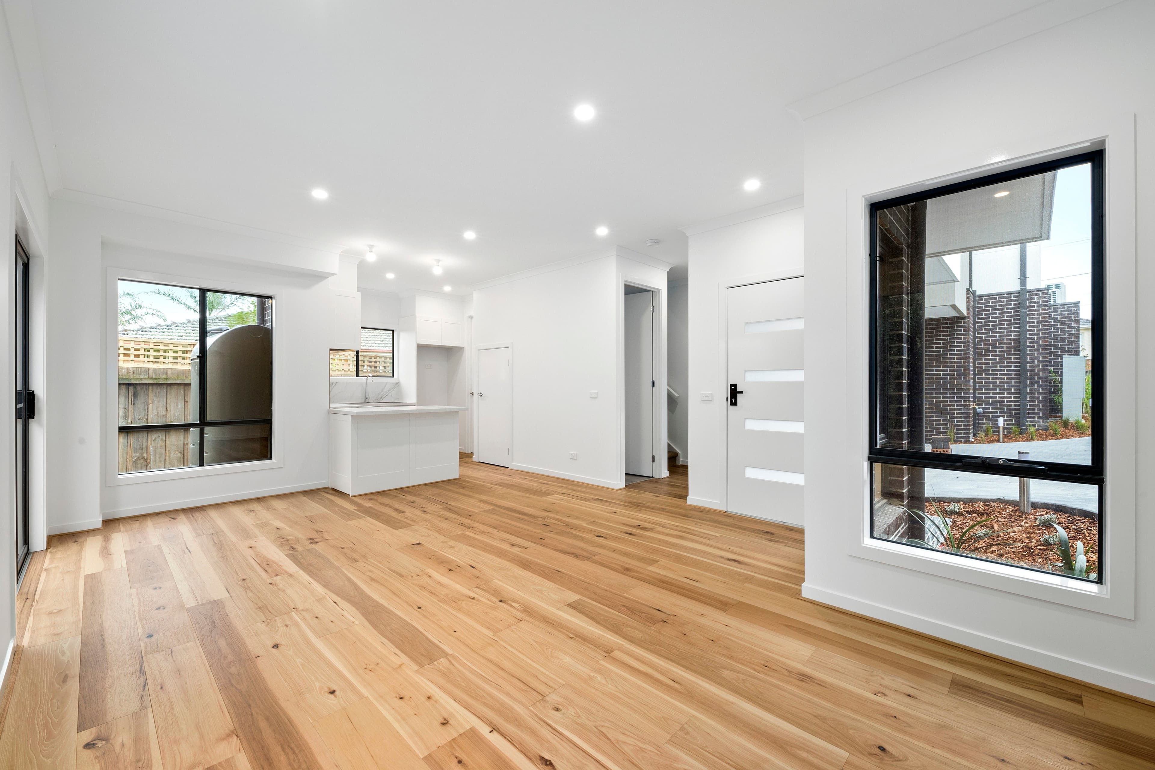7 Thiele Street, Doncaster VIC 3108, Doncaster - Thumbnail 2