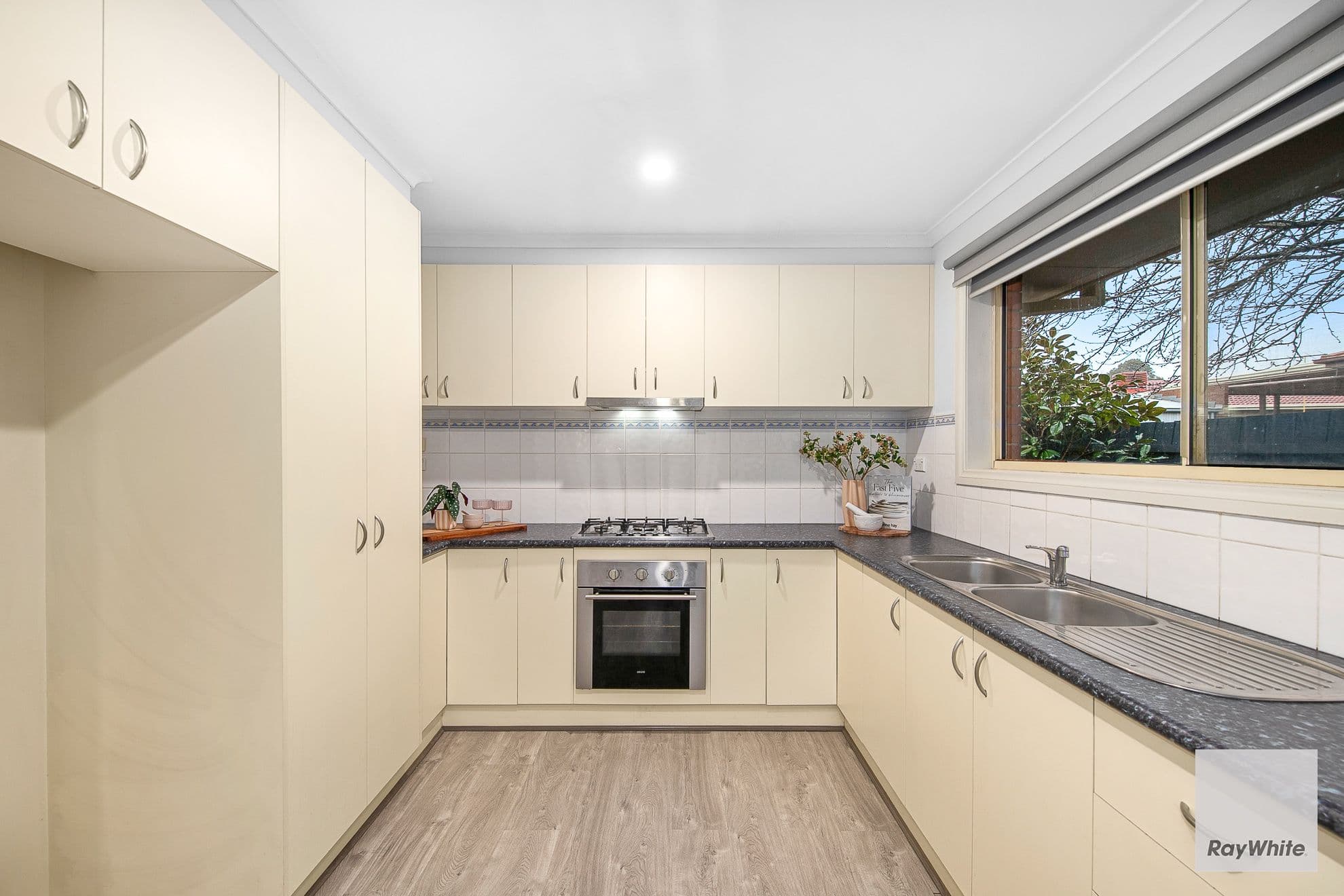 16 Santos Court, Keilor Downs VIC 3038, Keilor Downs - Thumbnail 6