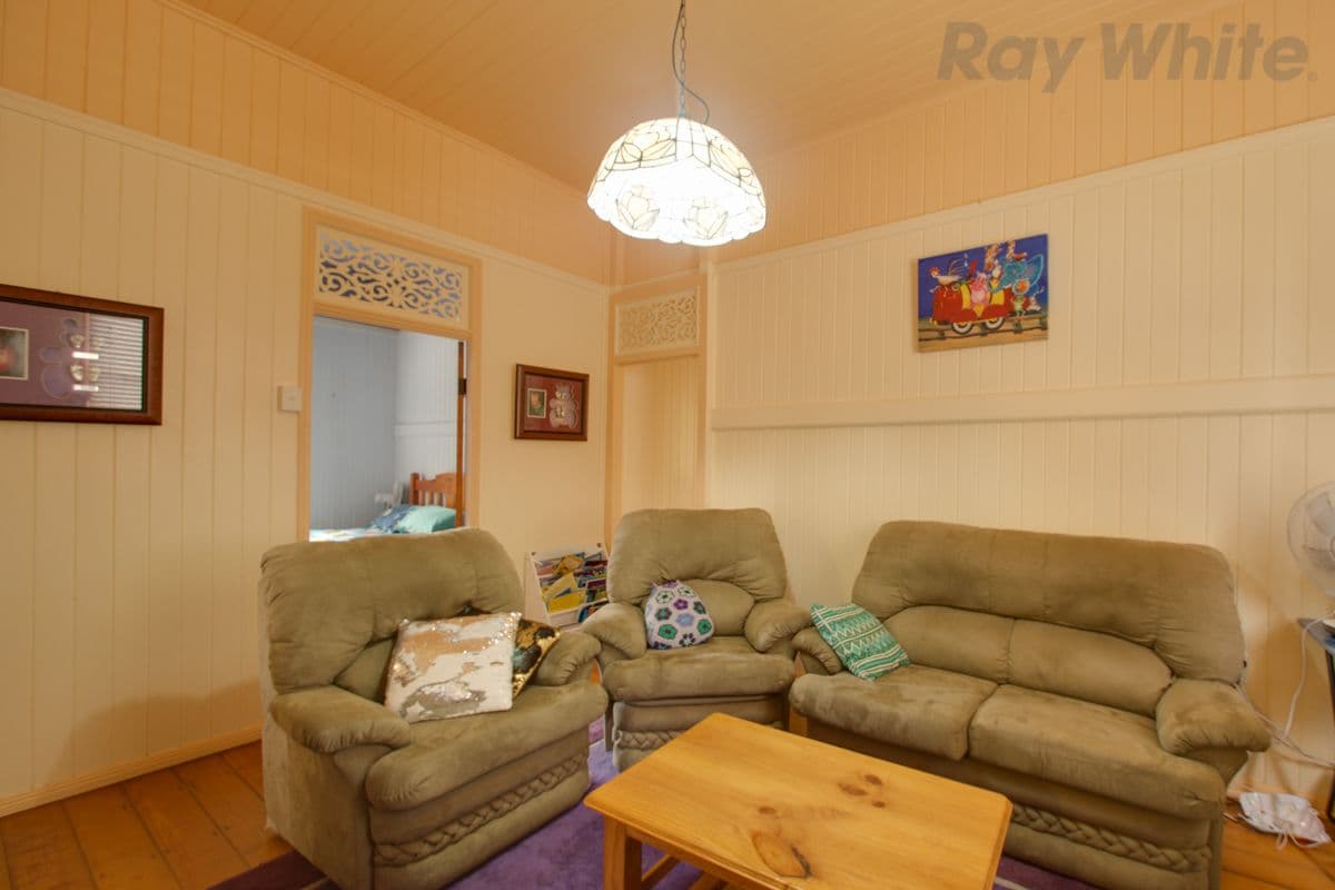 24 Charlotte Street, Blackstone QLD 4304, Blackstone - Thumbnail 6