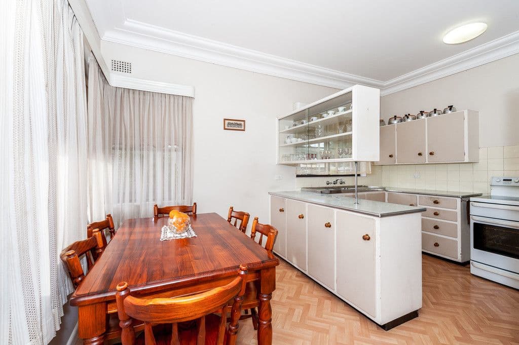 24 Robinson Street, Eastlakes NSW 2018, Eastlakes - Thumbnail 4