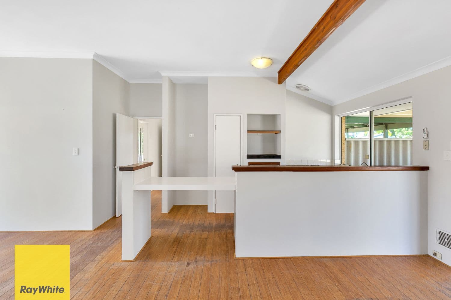 12 Luton Close, Ballajura WA 6066, Ballajura - Thumbnail 7