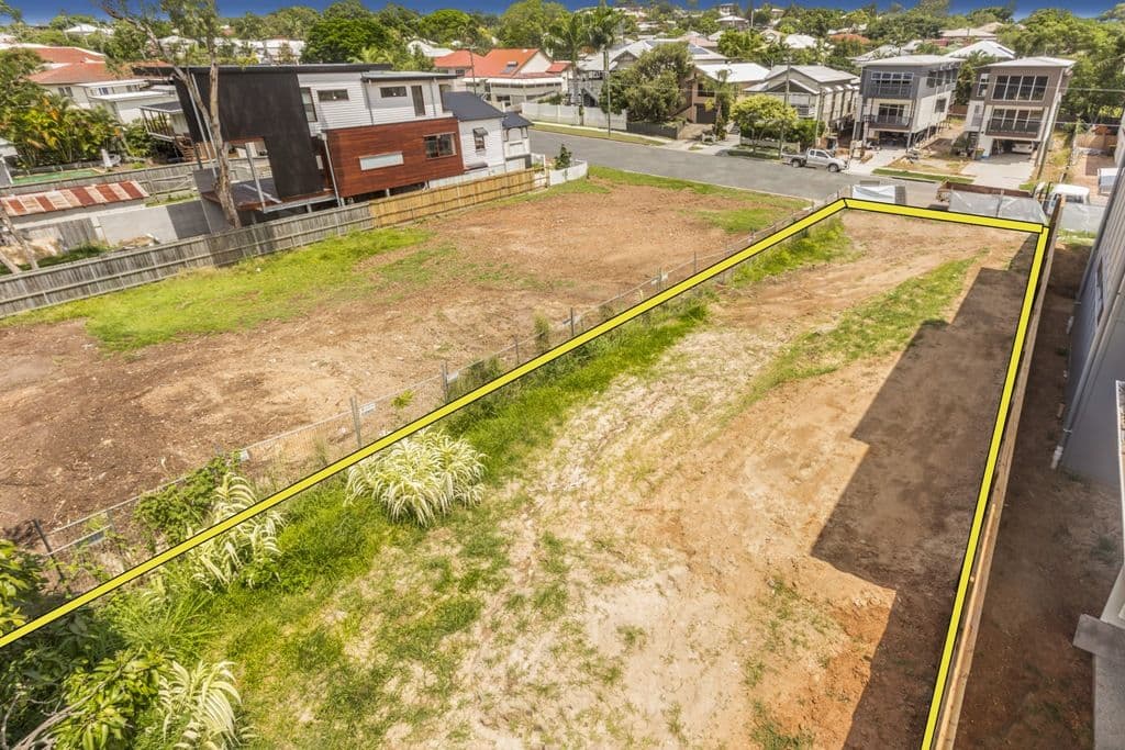 28 Rawson Street, Wooloowin QLD 4030, Wooloowin - Thumbnail 2