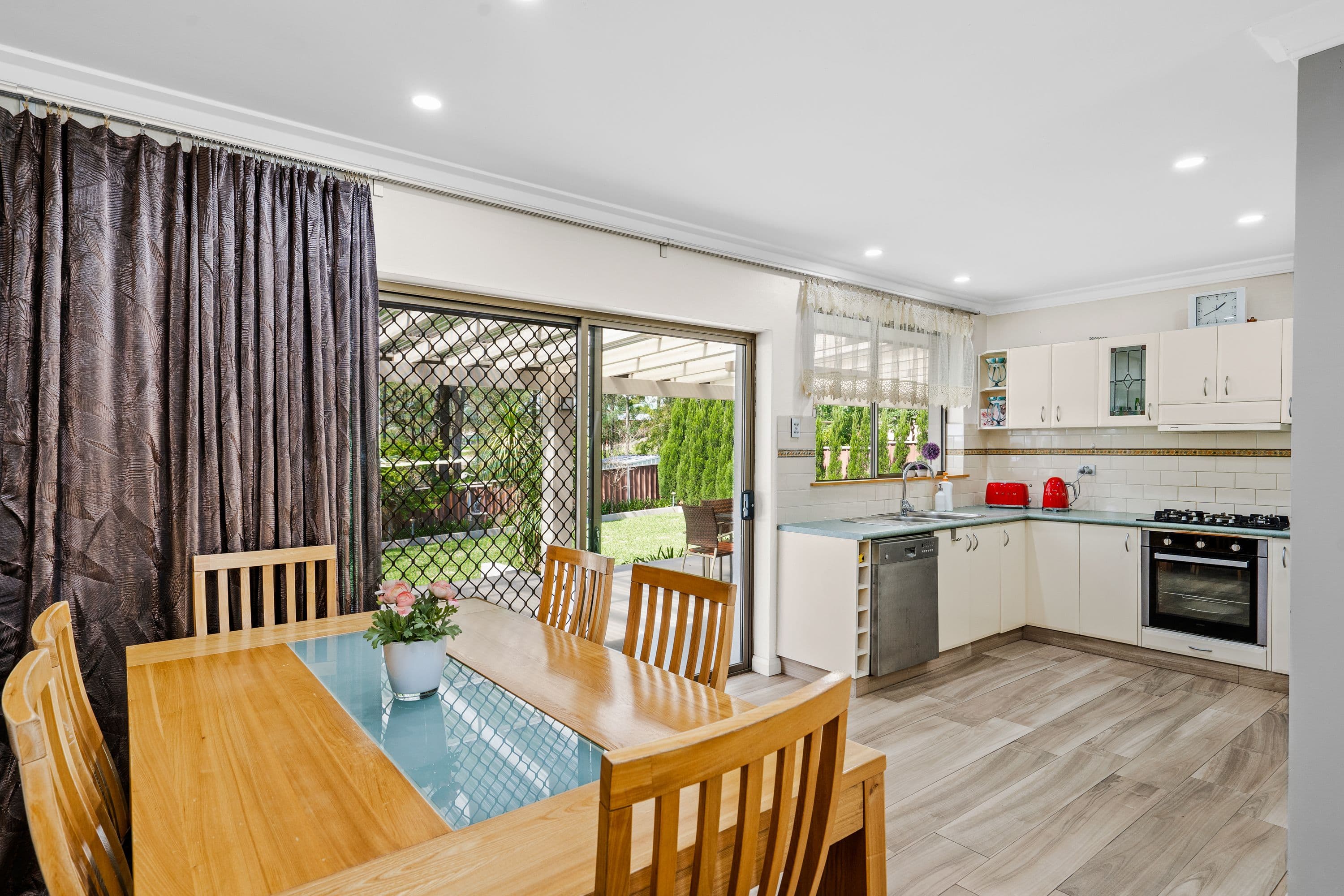 8 Chestnut Drive, Glossodia NSW 2756, Glossodia - Thumbnail 5