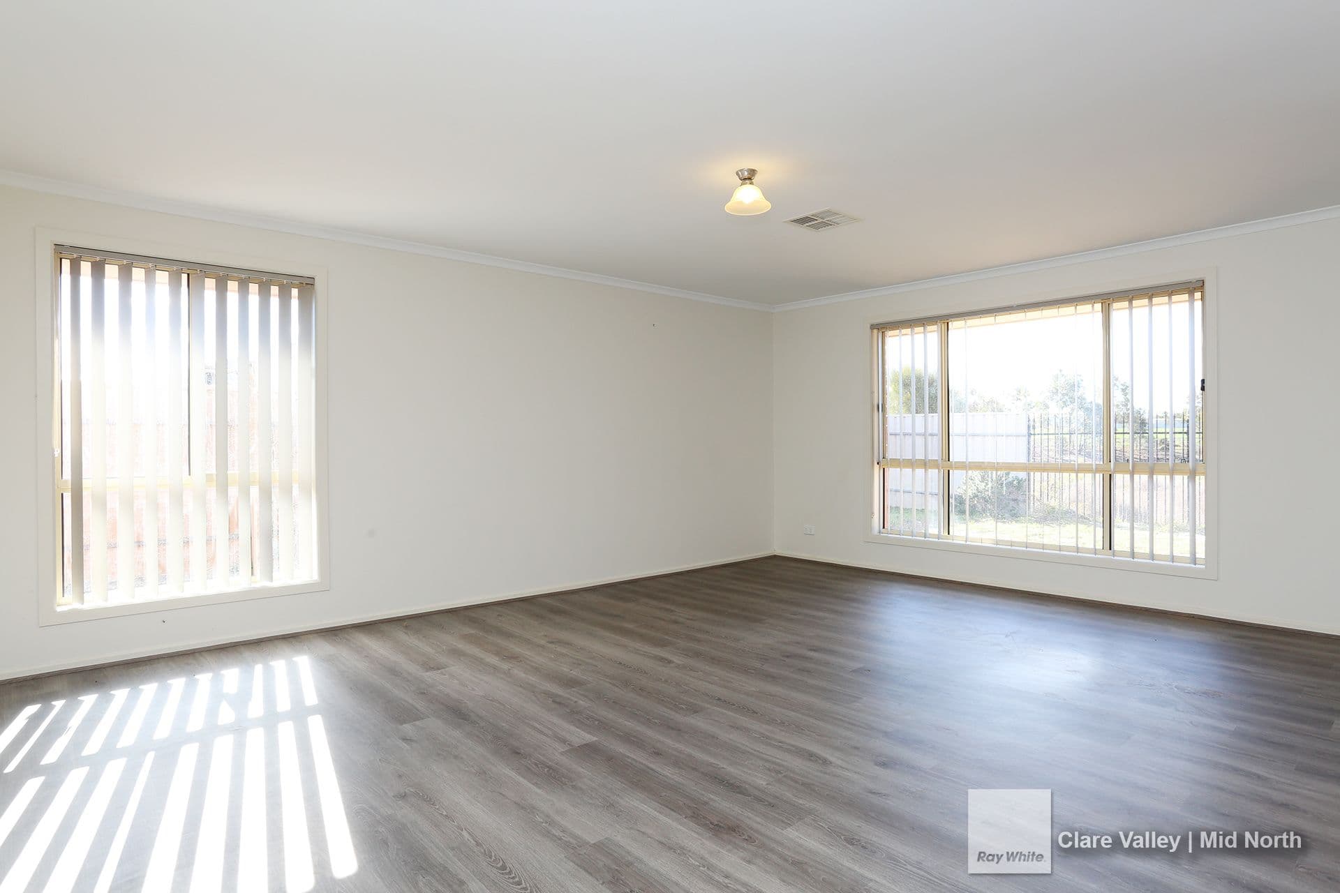 16 Boronia Circuit, Balaklava SA 5461, Balaklava - Thumbnail 6