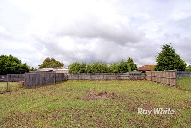 132 Rosebank Drive, CRANBOURNE NORTH VIC 3977, Cranbourne North - Thumbnail 8