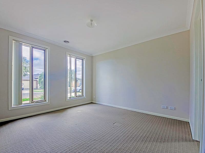 19 Isabella Way, Tarneit VIC 3029, Tarneit - Thumbnail 3