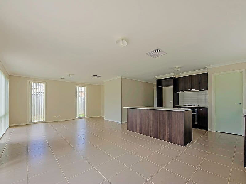 19 Isabella Way, Tarneit VIC 3029, Tarneit - Thumbnail 8