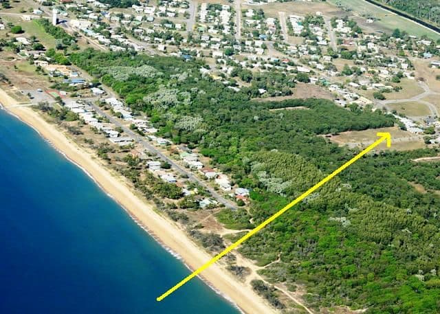 10 Chestnut Street, FORREST BEACH QLD 4850, Forrest Beach - Thumbnail 4