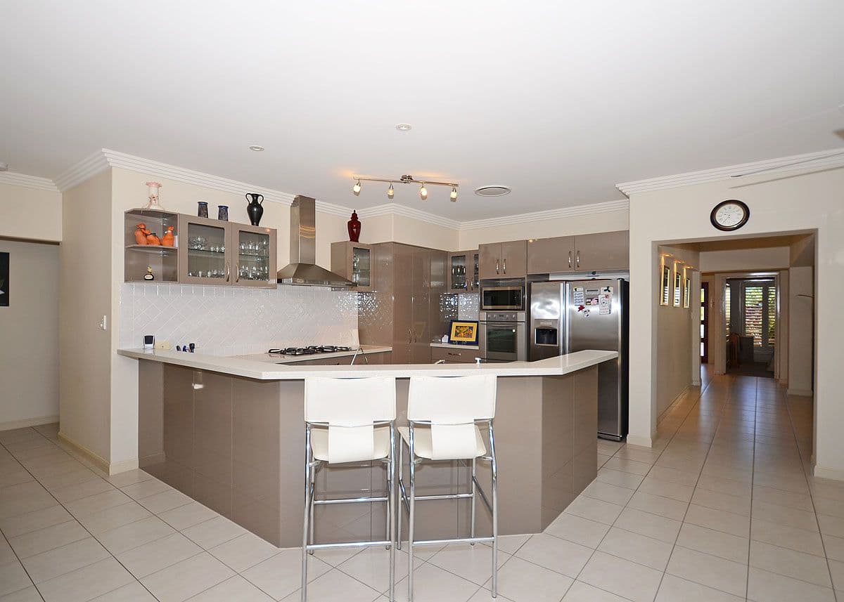 8 Seaway Parade, Toogoom QLD 4655, Toogoom - Thumbnail 2