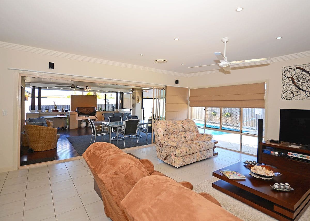 8 Seaway Parade, Toogoom QLD 4655, Toogoom - Thumbnail 4
